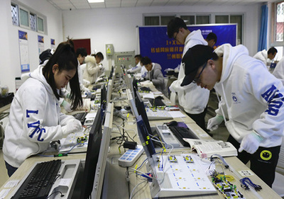 蘭州職業(yè)技術(shù)學(xué)院順利完成2020年“1+X”傳感網(wǎng)應(yīng)用開發(fā)職業(yè)技能等級認(rèn)證考核工作