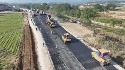 S358青陽(yáng)至紅石公路改建工程全線推進(jìn)，路面施工與附屬工程分包同步啟動(dòng)